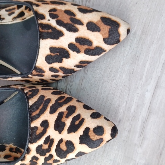 Alice + Olivia Leopard Print Calf Hair Heels - NWOT - Picture 3 of 12